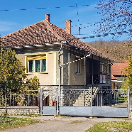 Garan Guesthouse Jósvafő Eksteriør bilde